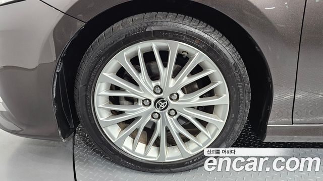 Toyota Camry 2.5 — пробег 97 828 км — фото 5 из 5