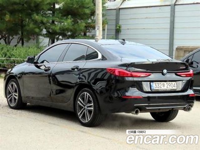 BMW 2-Series 220i Sport — пробег 30 300 км — фото 2 из 5