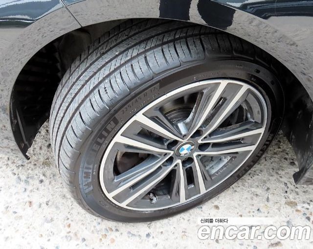 BMW 2-Series 220i Sport — пробег 30 300 км — фото 5 из 5
