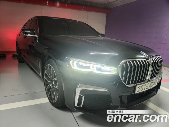 BMW 7-Series 730d xDrive M Sport — пробег 60 275 км — фото 2 из 5