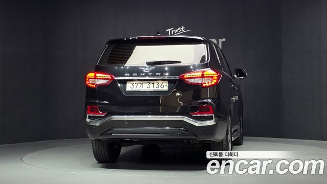 Ssangyong Rexton из Кореи Encar