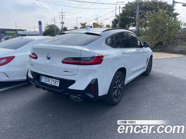 BMW X4 xDrive20i M Sport — пробег 16 399 км — фото 2 из 5
