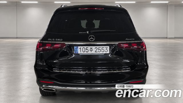 Mercedes-Benz GLS-Class GLS580 4MATIC — пробег 34 000 км — фото 4 из 5