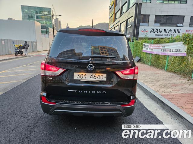 Ssangyong KORANDO 4WD TX 9-seater — пробег 133 410 км — фото 4 из 5