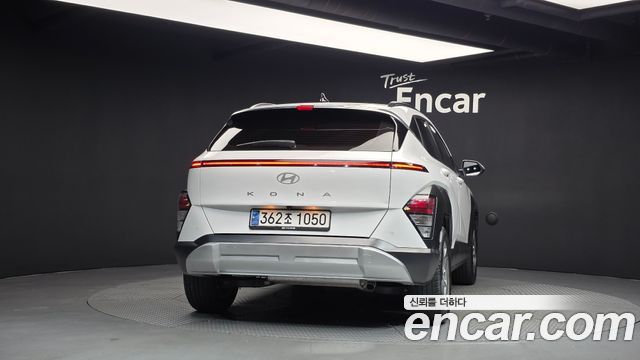 Hyundai Kona Premium — пробег 32 377 км — фото 4 из 5