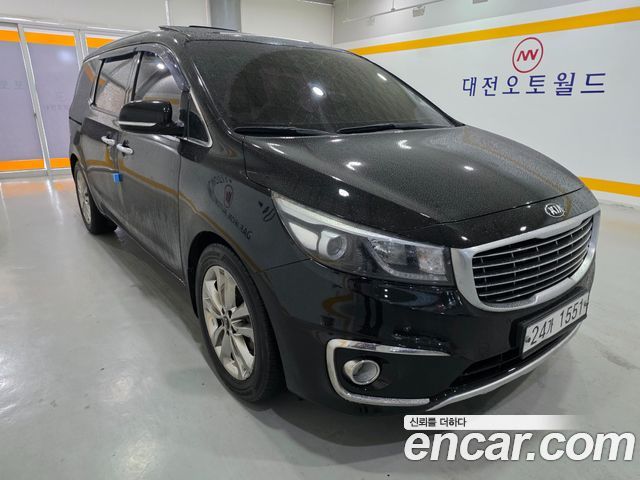 Kia Carnival 9-seater Noblesse — пробег 215 586 км — фото 3 из 5
