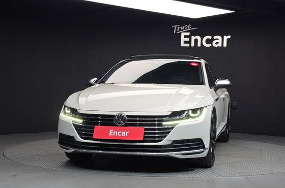 Volkswagen Arteon 2.0 TDI Prestige — пробег 178 856 км — фото 3 из 5