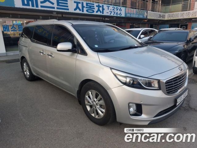 Kia Carnival 11-seater Luxury — пробег 139 876 км — фото 3 из 5