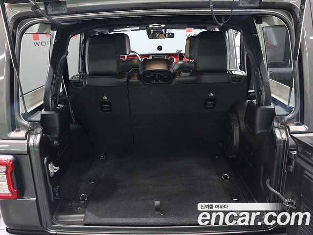Jeep Wrangler 2.0 Rubicon Power Top 4Door — пробег 32 060 км — фото 5 из 5
