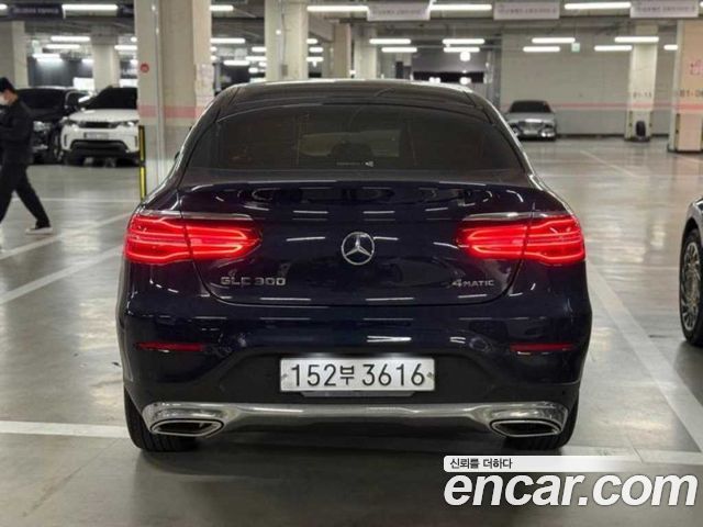 Mercedes-Benz GLC-Class GCL300 4MATIC Coupe — пробег 119 864 км — фото 4 из 4