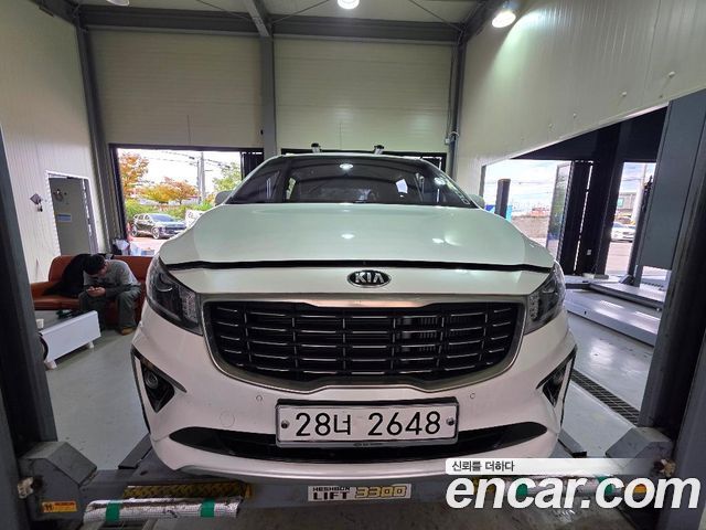 Kia Carnival из Кореи Encar