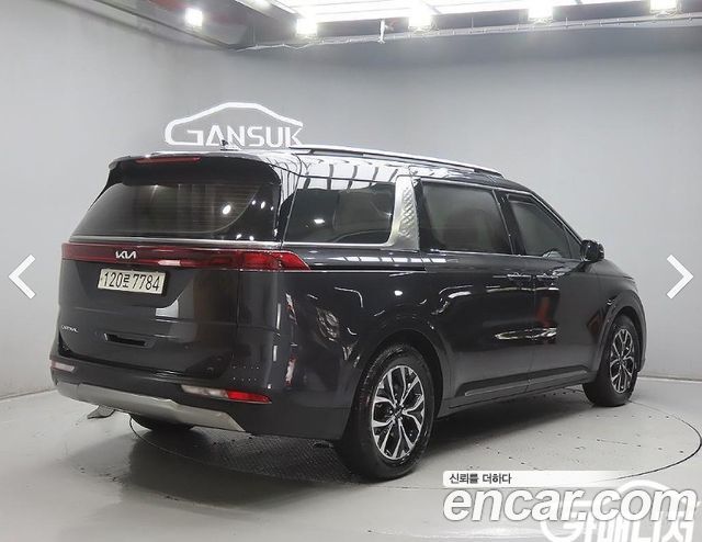 Kia Carnival из Кореи Encar