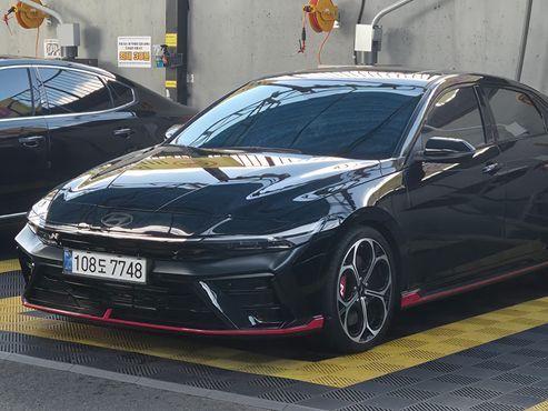 Hyundai AVANTE 2.0 N — пробег 8 885 км — фото 4 из 5