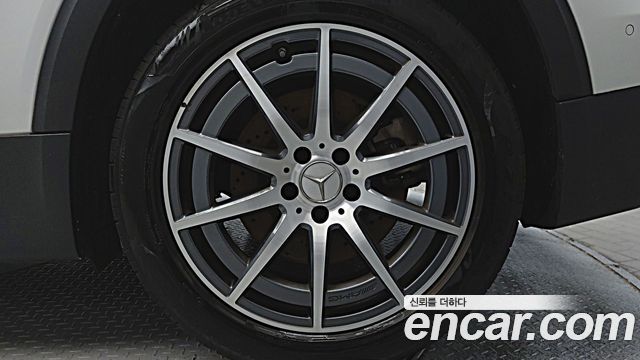 Mercedes-Benz GLB-Class из Кореи Encar