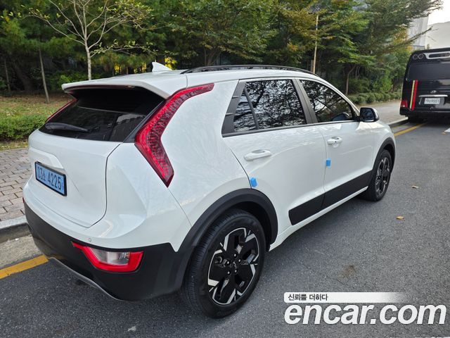 Kia Niro из Кореи Encar