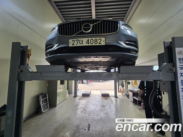 Volvo S90 из Кореи Encar