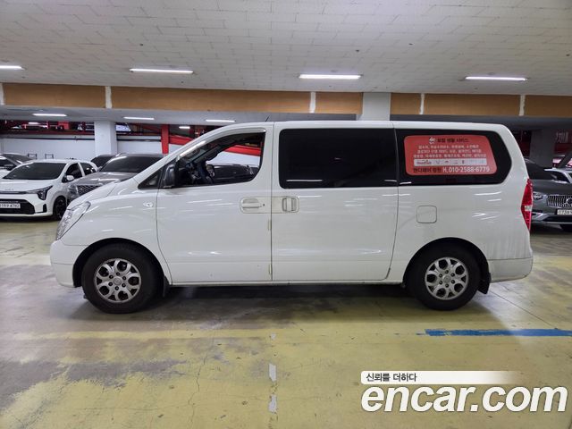 Hyundai Starex 3-Seater VAN CVX Luxury — пробег 236 943 км — фото 3 из 5