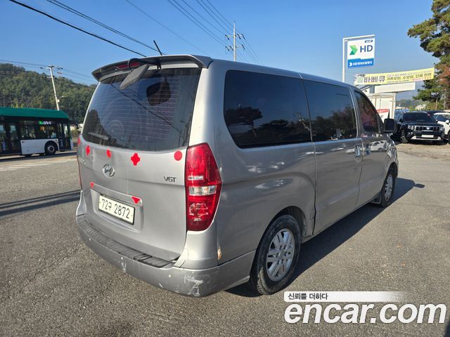 Hyundai Starex 11-Seater Wagon Modern — пробег 131 938 км — фото 4 из 5