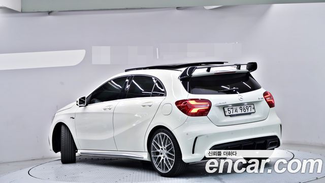 Mercedes-Benz A-Class A45 AMG 4MATIC — пробег 93 325 км — фото 4 из 5