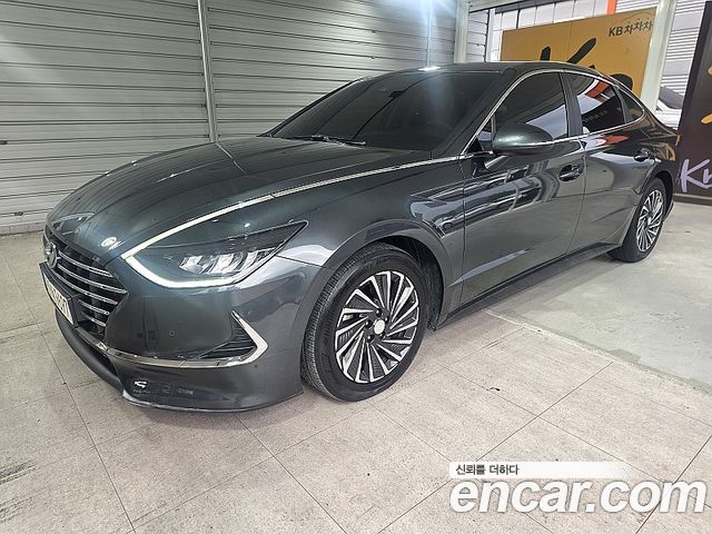 Hyundai Sonata Premium Plus — пробег 118 319 км — фото 1 из 5