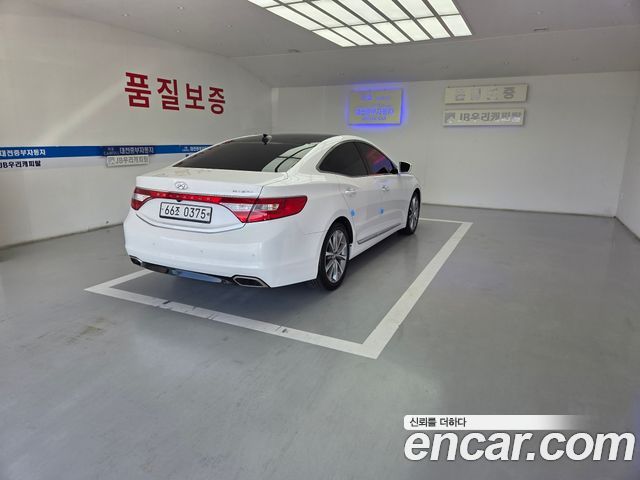 Hyundai Grandeur HG300 Premium — пробег 93 057 км — фото 5 из 5