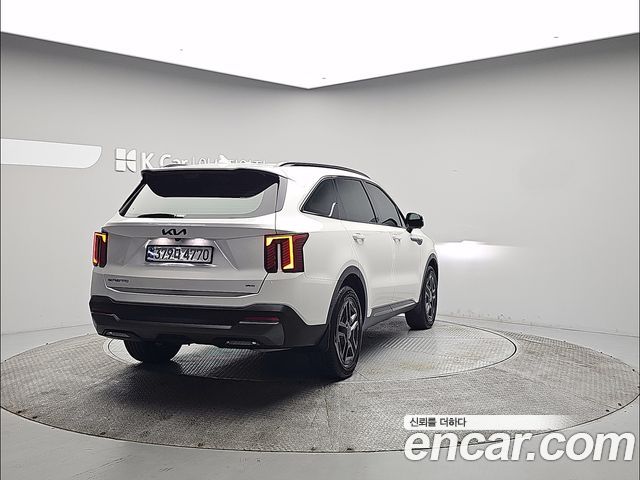 Kia Sorento HEV 1.6 4WD Signature X Line — пробег 13 446 км — фото 2 из 5
