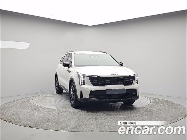 Kia Sorento HEV 1.6 4WD Signature X Line — пробег 13 446 км — фото 3 из 5