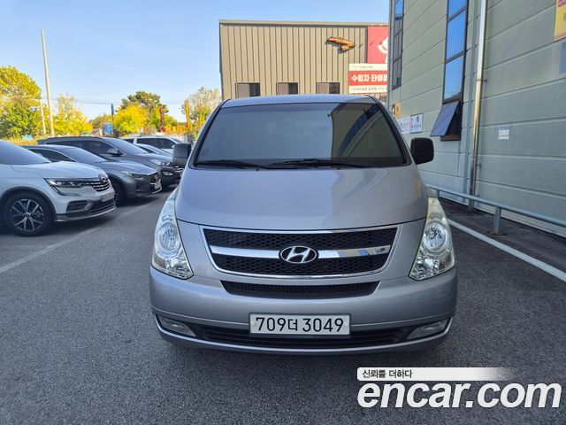 Hyundai Starex 12-Seater Wagon CVX Premium — пробег 179 700 км — фото 1 из 5