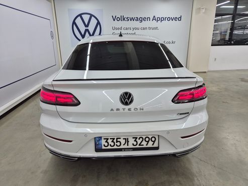 Volkswagen Arteon 2.0 TDI R-LIINE 4Motion — пробег 62 595 км — фото 4 из 5