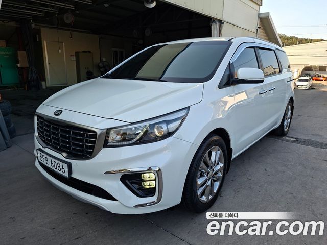 Kia Carnival из Кореи Encar