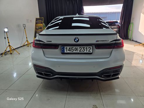 BMW 7-Series M760Li xDrive — пробег 32 209 км — фото 4 из 5