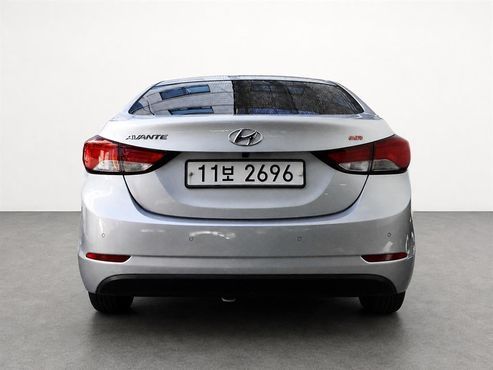 Hyundai AVANTE 1.6 GDi Smart Standard — пробег 115 000 км — фото 3 из 5