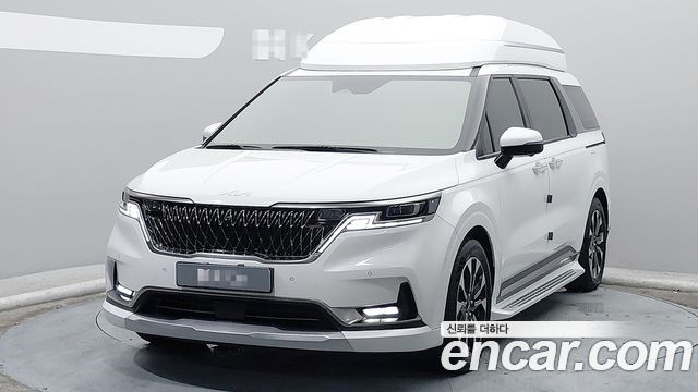 Kia Carnival Gasoline 7-Seater Hi-Limousine Signature — пробег 41 423 км — фото 1 из 5