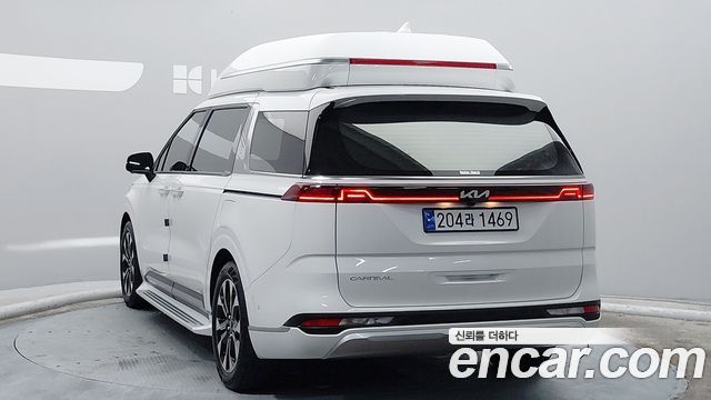 Kia Carnival Gasoline 7-Seater Hi-Limousine Signature — пробег 41 423 км — фото 2 из 5