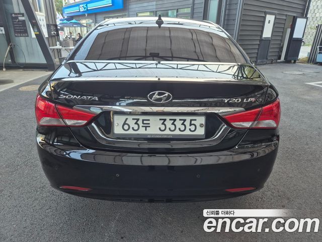Hyundai Sonata LPI Premium — пробег 129 188 км — фото 5 из 5
