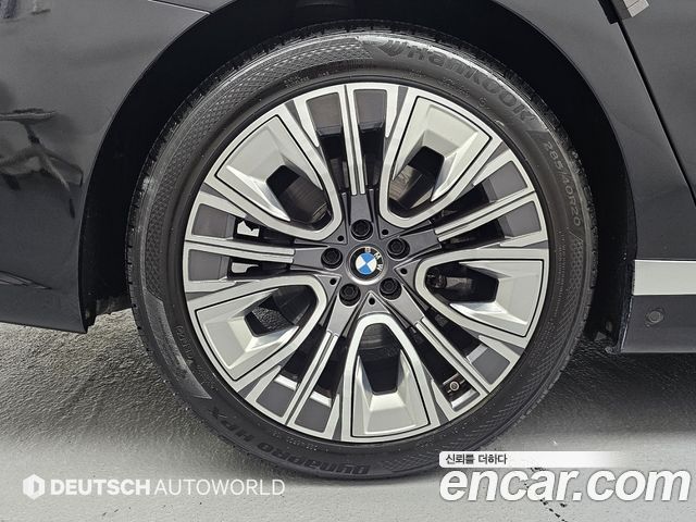 BMW 7-Series 740i sDrive Design Pure Excellence — пробег 58 326 км — фото 5 из 5