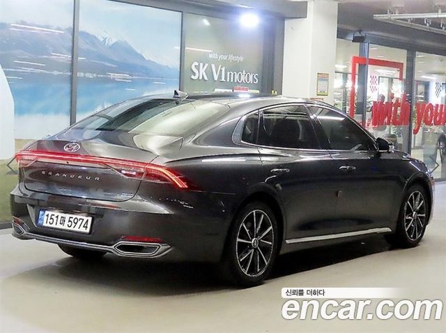 Hyundai Grandeur из Кореи Encar