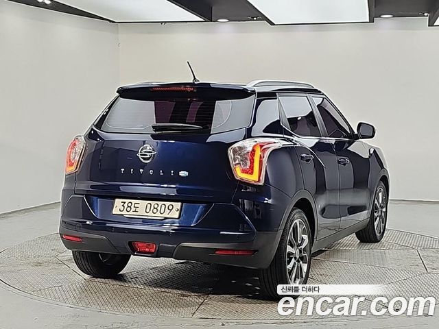 Ssangyong TIBOLI Diesel VX 2WD — пробег 185 476 км — фото 4 из 5