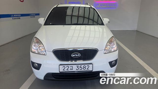 Kia Carens LPI 2.0 GLX High-Deluxe — пробег 121 741 км — фото 1 из 5