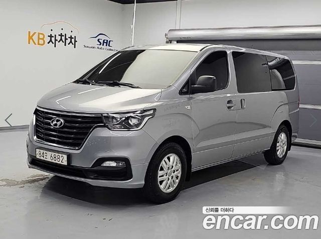 Hyundai Starex Van 5-Seater Smart — пробег 119 555 км — фото 1 из 5