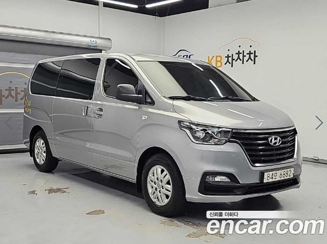 Hyundai Starex Van 5-Seater Smart — пробег 119 555 км — фото 4 из 5