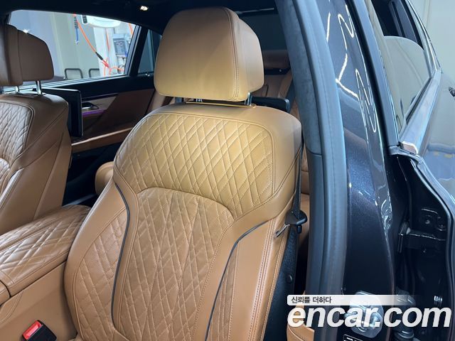 BMW 7-Series из Кореи Encar