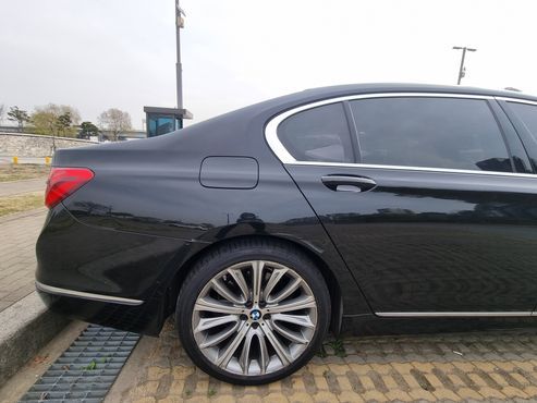 BMW 7-Series 750Li xDrive Prestige — пробег 76 000 км — фото 2 из 5