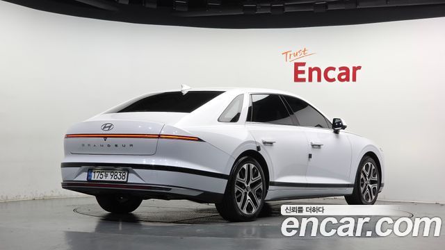 Hyundai Grandeur из Кореи Encar
