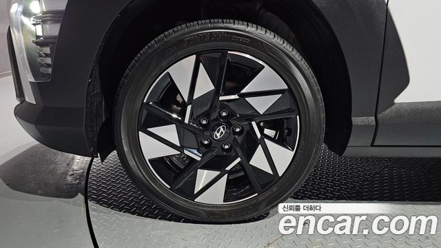 Hyundai Kona из Кореи Encar