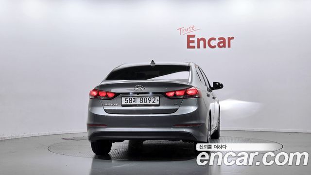 Hyundai AVANTE из Кореи Encar