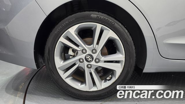 Hyundai AVANTE из Кореи Encar