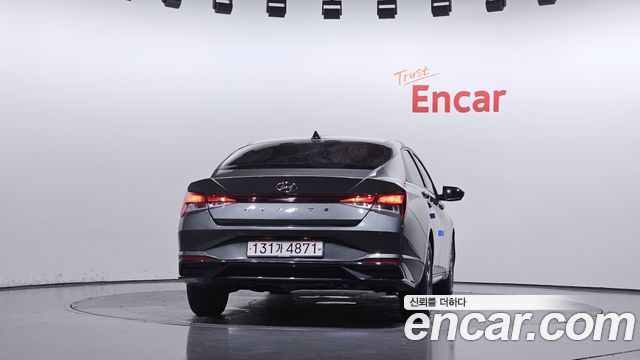 Hyundai AVANTE из Кореи Encar