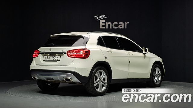 Mercedes-Benz GLA-Class из Кореи Encar