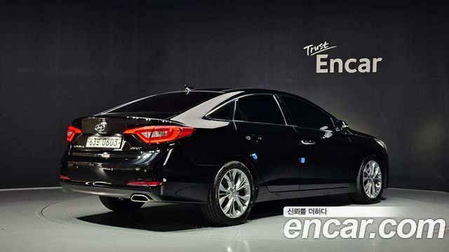 Hyundai Sonata 1.7 Diesel Smart Special — пробег 122 073 км — фото 2 из 5
